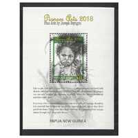 Papua New Guinea 2018 Pioneer Arts Joseph Bayagau Mini Sheet of K13 Stamp MUH