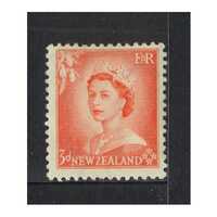 New Zealand 1954 (SG727) Queen Elizabeth II 3d Red Stamp MUH