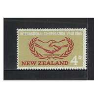 New Zealand 1965 (SG833) International Co-operation Year 4d Stamp MUH