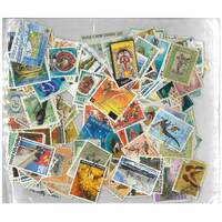 Papua New Guinea - 600 Different Stamps