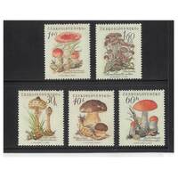 Czechoslovakia: 1958 Mushrooms Set of 5 Stamps Michel 1101/05 MUH #EU162