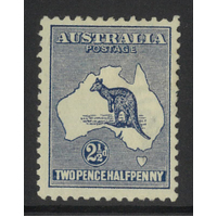 Australia Kangaroo & Map 2nd WMK 2½d Indigo Stamp SG25 Mint Hinged