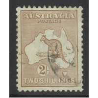 Australia Kangaroo & Map 2nd WMK 2/- Light Brown Stamp SG29 Fine Used