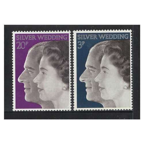 Great Britain 1972 Royal Silver Wedding Set of 2 Stamps SG916/17 MUH