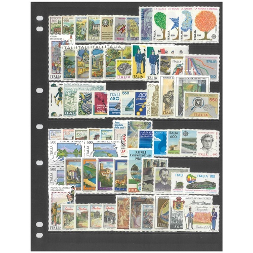 Italy 1985-87 Selection of Various Commemorative Sets 71 Stamps MUH #427
