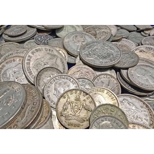 Australia – Mixed 1kg Pre‑decimal Silver Coins (Post‑Coinage, Mixed Condition)