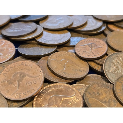 Australia – Mixed 1kg Penny & Halfpenny Lot (Unsorted, Mixed Condition)