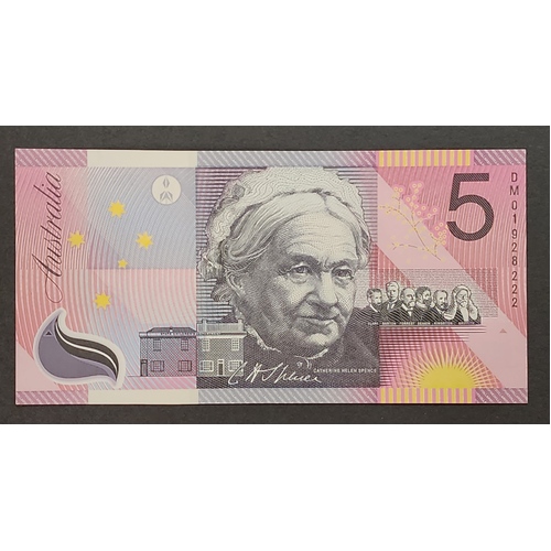 Australia 2001 $5 Banknote Macfarlane/Evans R219 UNC 